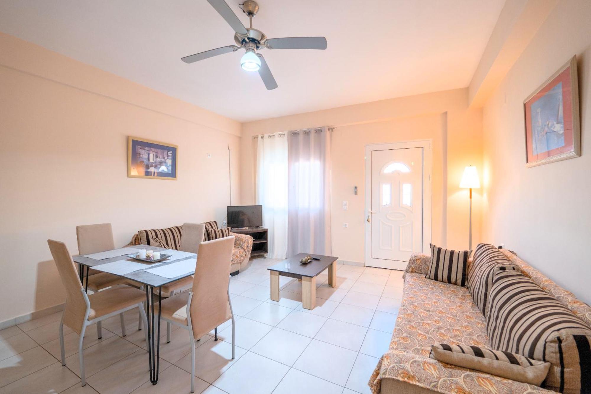 Dajana Apartments Ксамил Экстерьер фото
